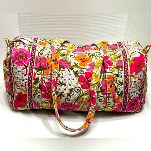 Vera Bradley duffle bag